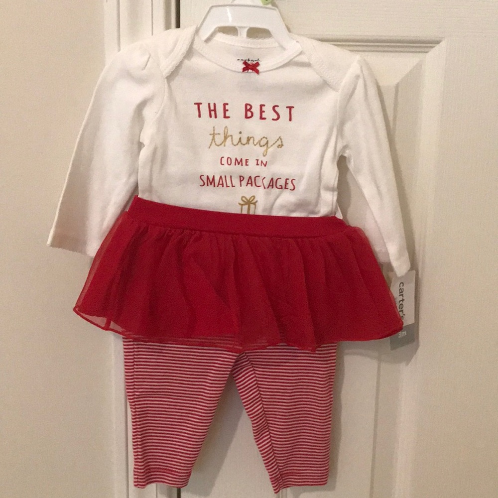 Baby Girl Christmas outfit. NWT.